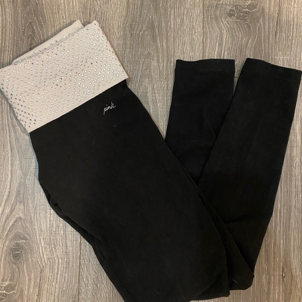 VS Pink yoga pants